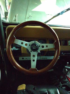 Grant steering wheel in Jeep YJ