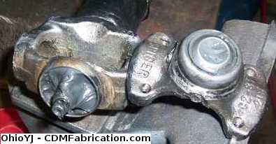 Inspecing CV Driveshaft